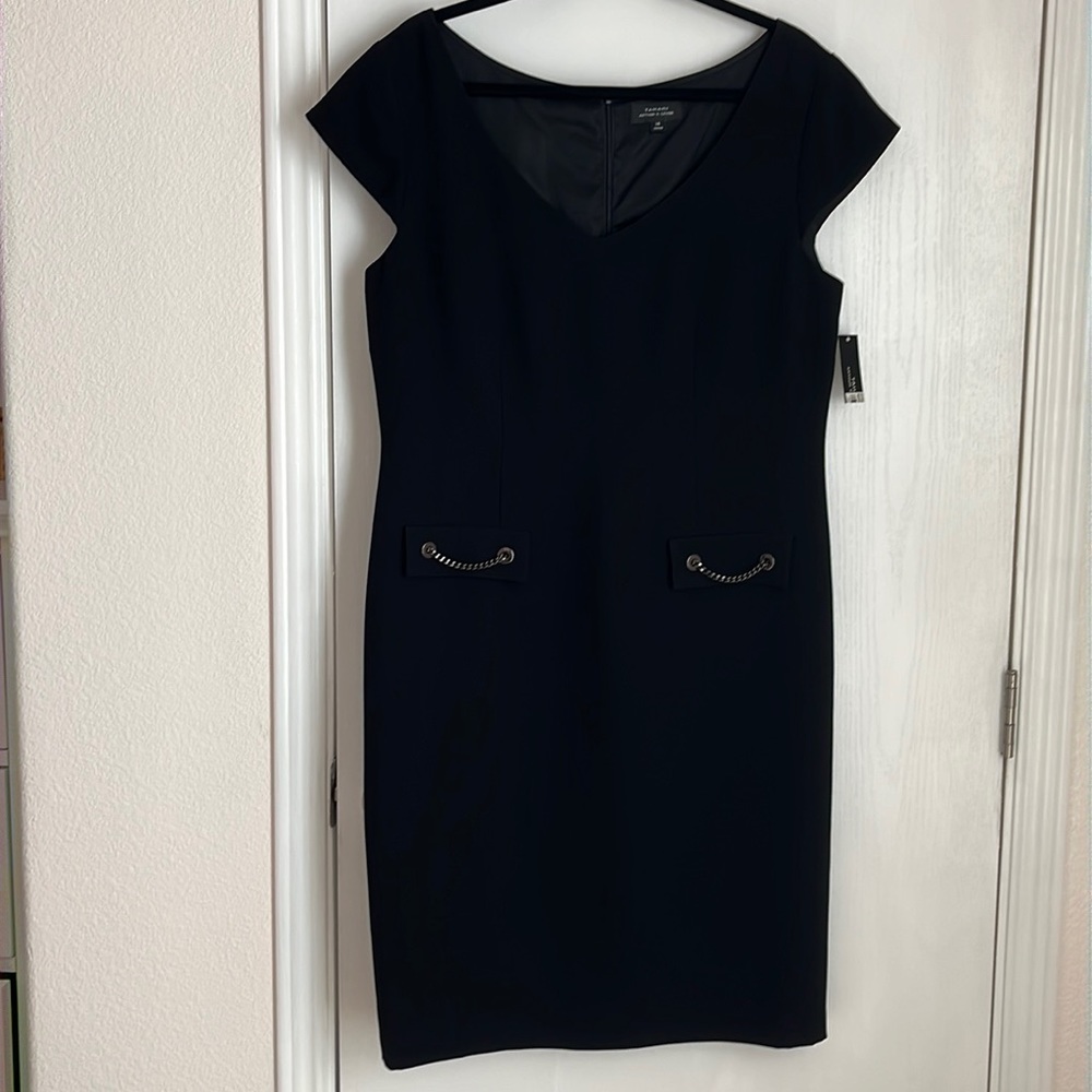 TAHARI BLACK DRESS
